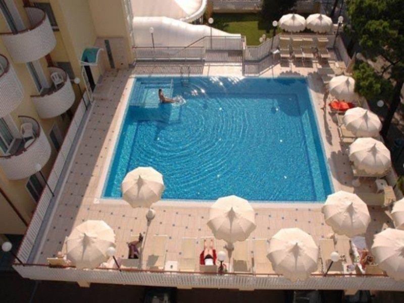 Salus Smart & Chic Hotel Lido di Jesolo Buitenkant foto