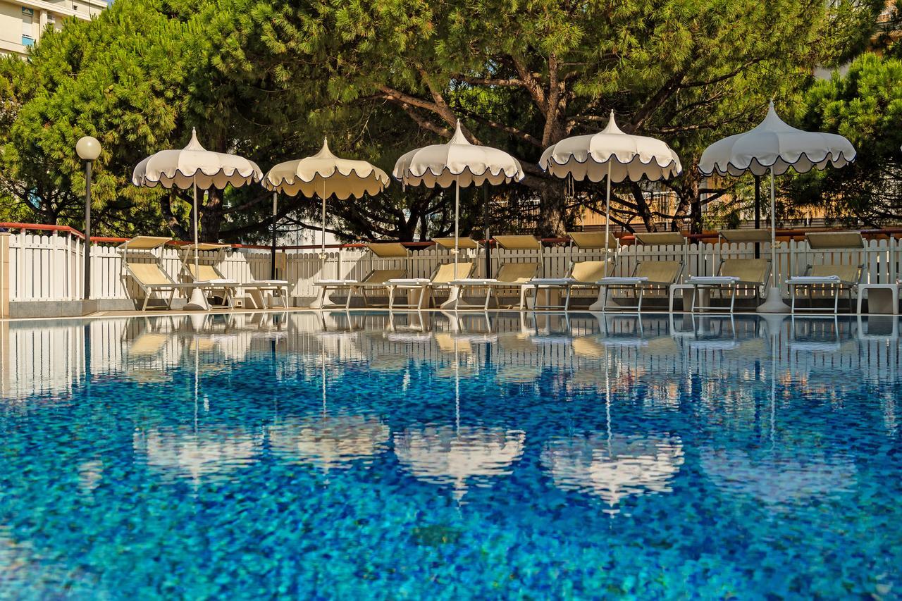 Salus Smart & Chic Hotel Lido di Jesolo Buitenkant foto